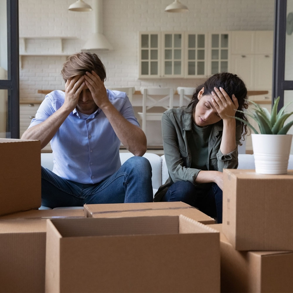 KONUT VE &Ccedil;ATILI İŞYERİ KİRALARINDA KİRACININ TEMERR&Uuml;T NEDENİYLE TAHLİYESİ